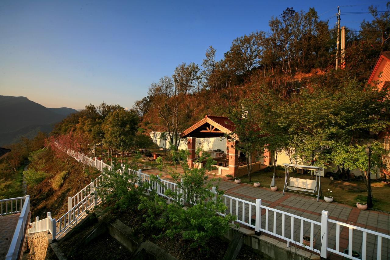Dream Forest Villa Ренай Экстерьер фото